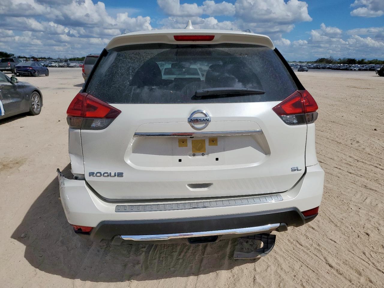 2018 Nissan Rogue S VIN: JN8AT2MT4JW486410 Lot: 85780915