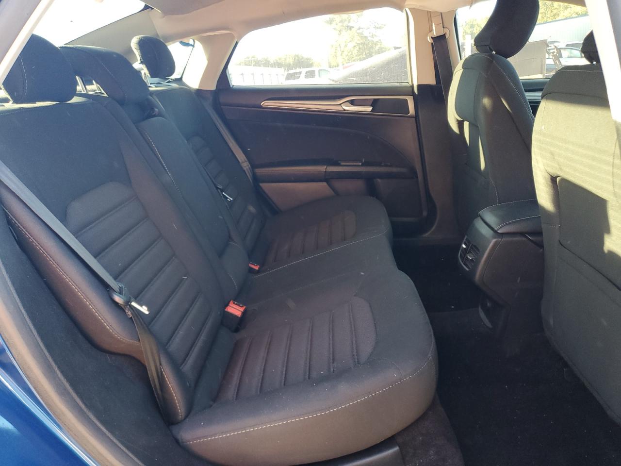 2017 Ford Fusion Se VIN: 3FA6P0HDXHR353280 Lot: 82276885