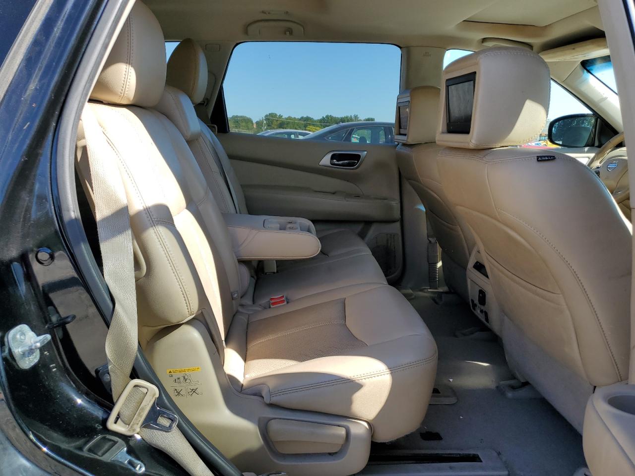 2015 Nissan Pathfinder S VIN: 5N1AR2MM0FC612057 Lot: 86277575