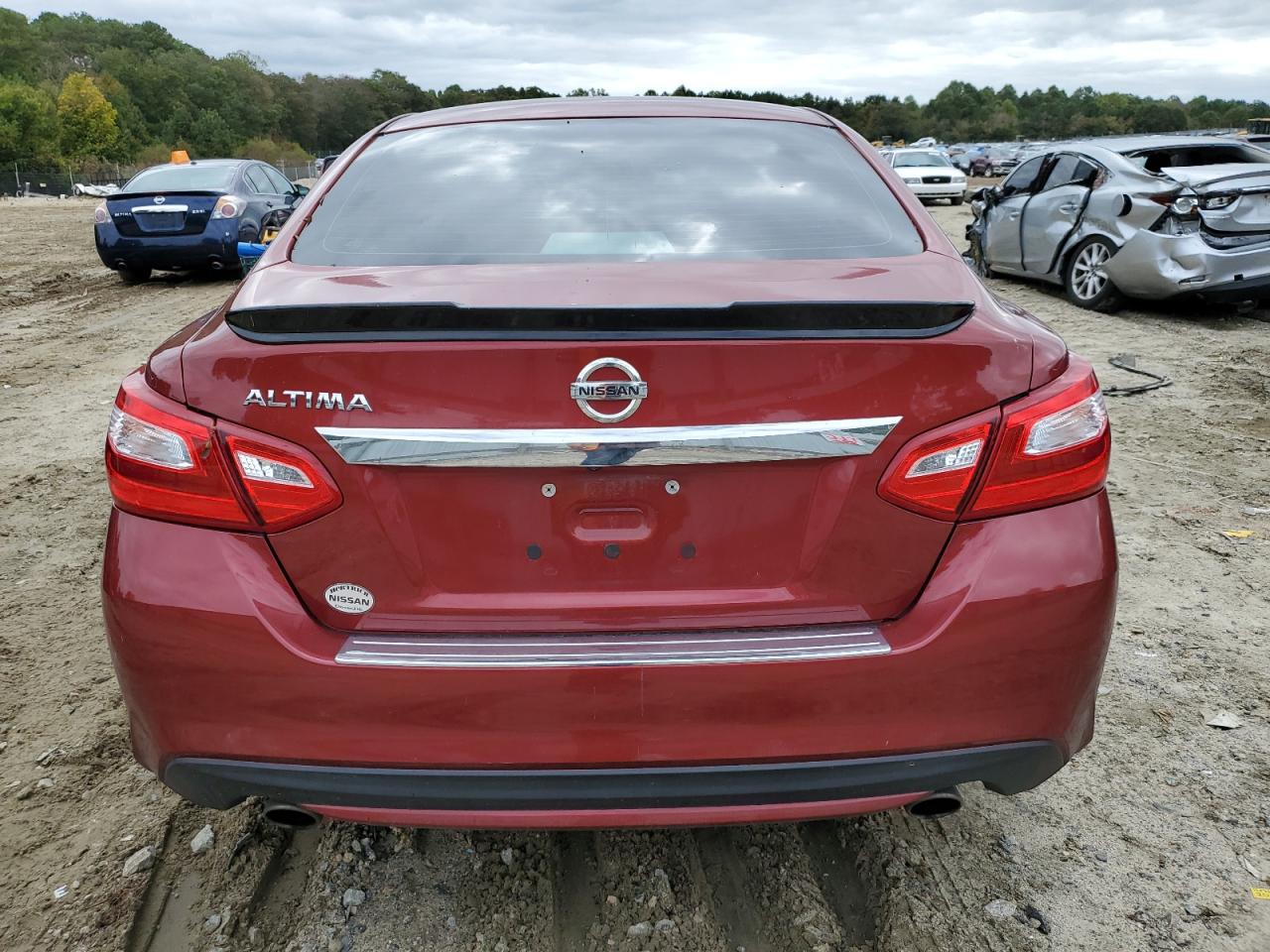 2017 Nissan Altima 2.5 VIN: 1N4AL3AP9HC180166 Lot: 85905895