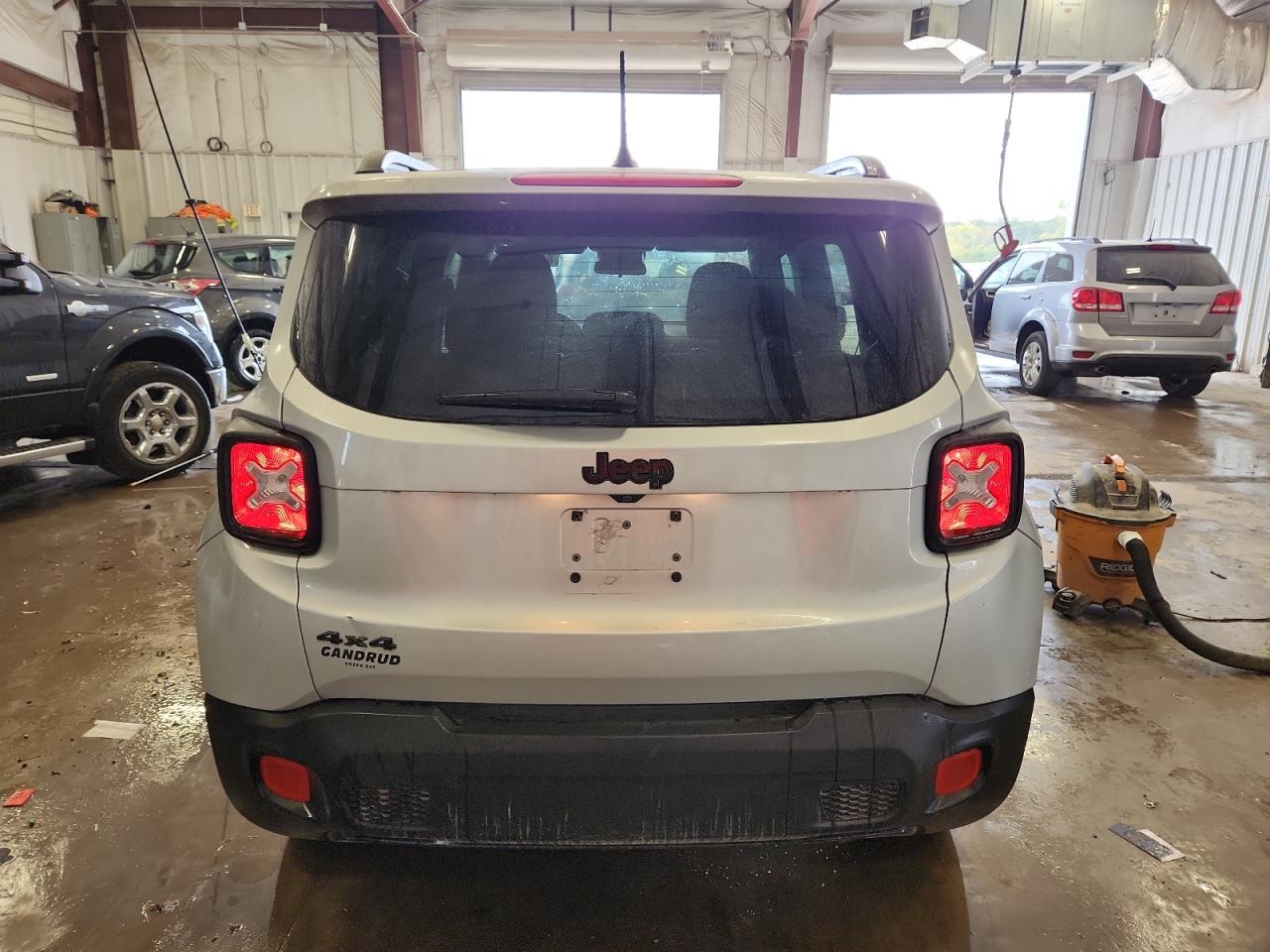 2017 Jeep Renegade Latitude VIN: ZACCJBBB1HPF53699 Lot: 84579545