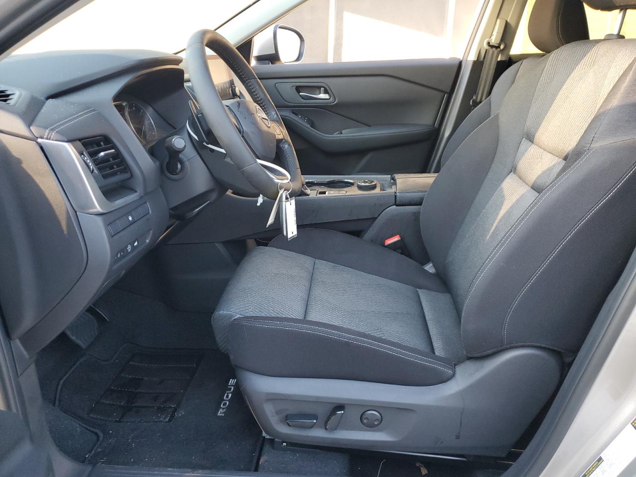 2026 Nissan Rogue Sv VIN: JN8BT3BB7TW082119 Lot: 82387305