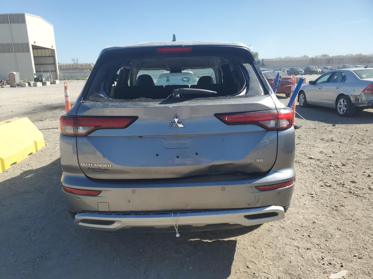 2022 Mitsubishi Outlander Se VIN: JA4J3UA84NZ028713 Lot: 87445495