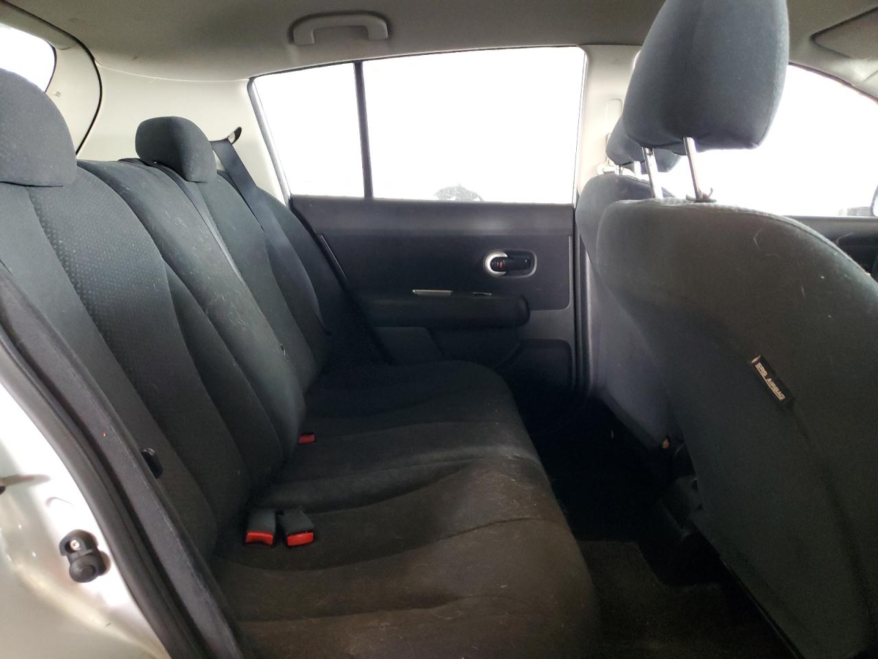 2010 Nissan Versa S VIN: 3N1BC1CP3AL450764 Lot: 85713365