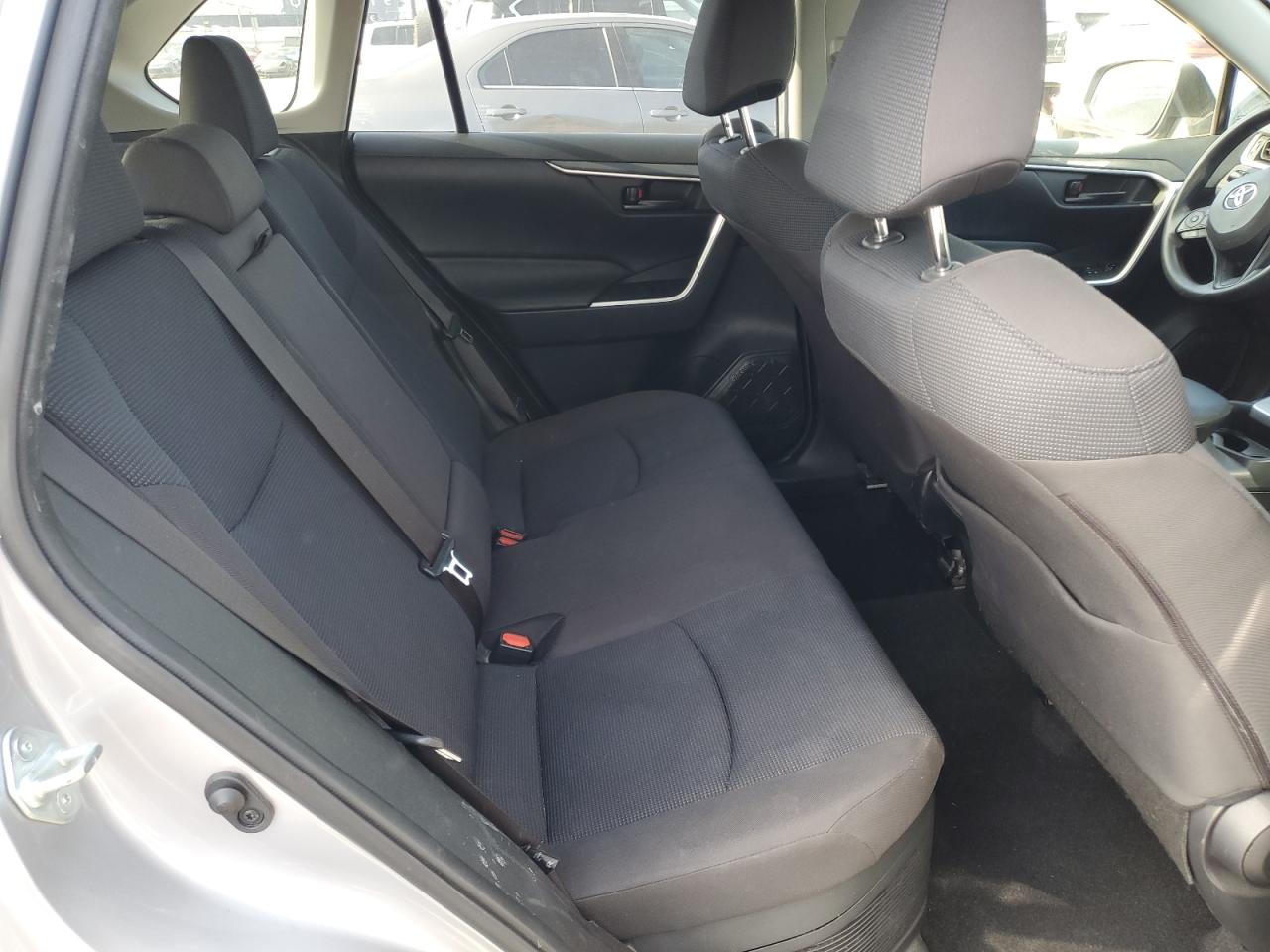 2020 Toyota Rav4 Le VIN: JTMMWRFV8LD060550 Lot: 72051455