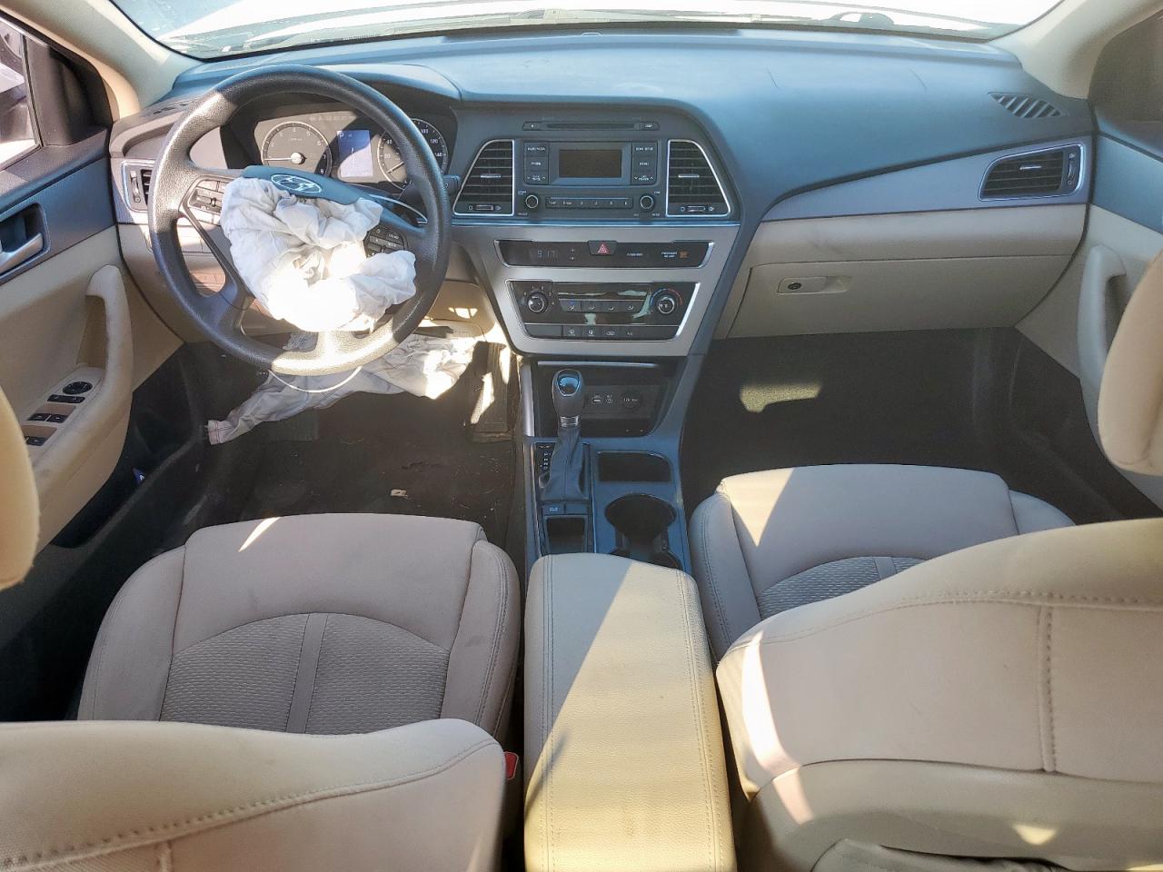 2015 Hyundai Sonata Se VIN: 5NPE24AFXFH176690 Lot: 81943365