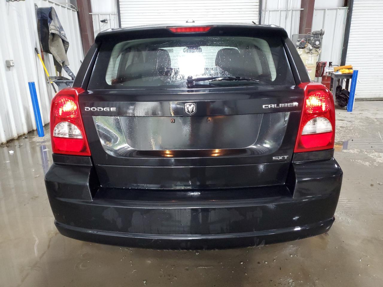 2010 Dodge Caliber Sxt VIN: 1B3CB4HA0AD602517 Lot: 85323475