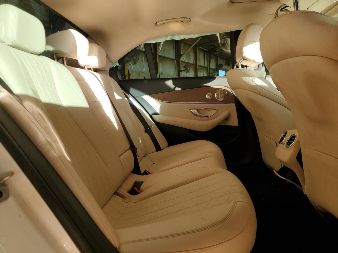 2021 Mercedes-Benz E 350 VIN: W1KZF8DB3MA967966 Lot: 90840125