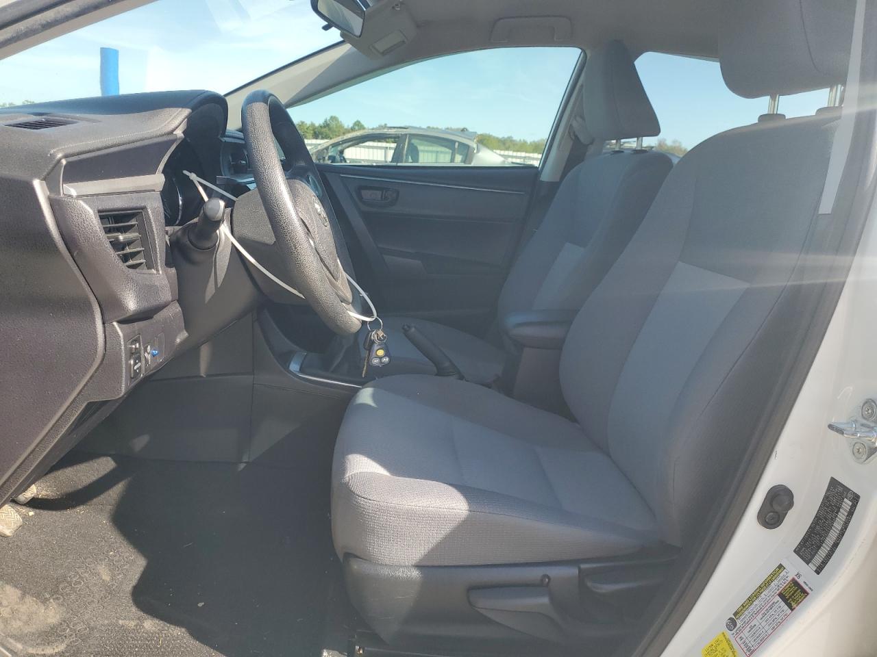 2015 Toyota Corolla L VIN: 2T1BURHE5FC428078 Lot: 81594535