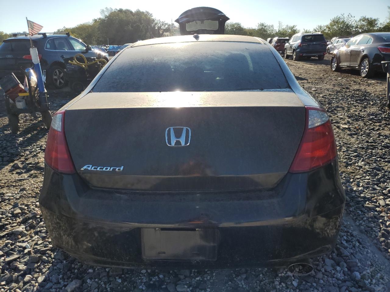2010 Honda Accord Exl VIN: 1HGCS1B83AA012060 Lot: 82205225