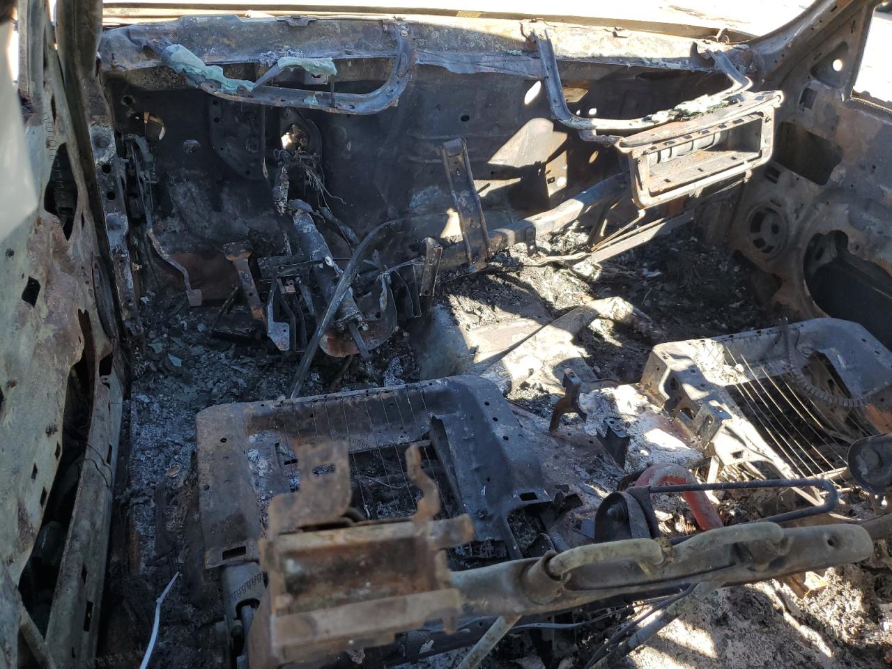 2003 Chevrolet Tahoe C1500 VIN: 1GNEC13T03R208931 Lot: 82666295