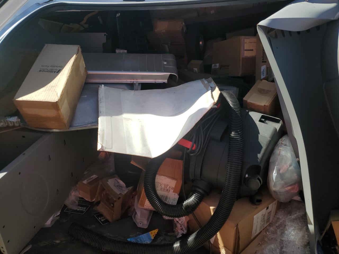 2023 GMC Savana G2500 VIN: 1GTW7AFP7P1183384 Lot: 90019755