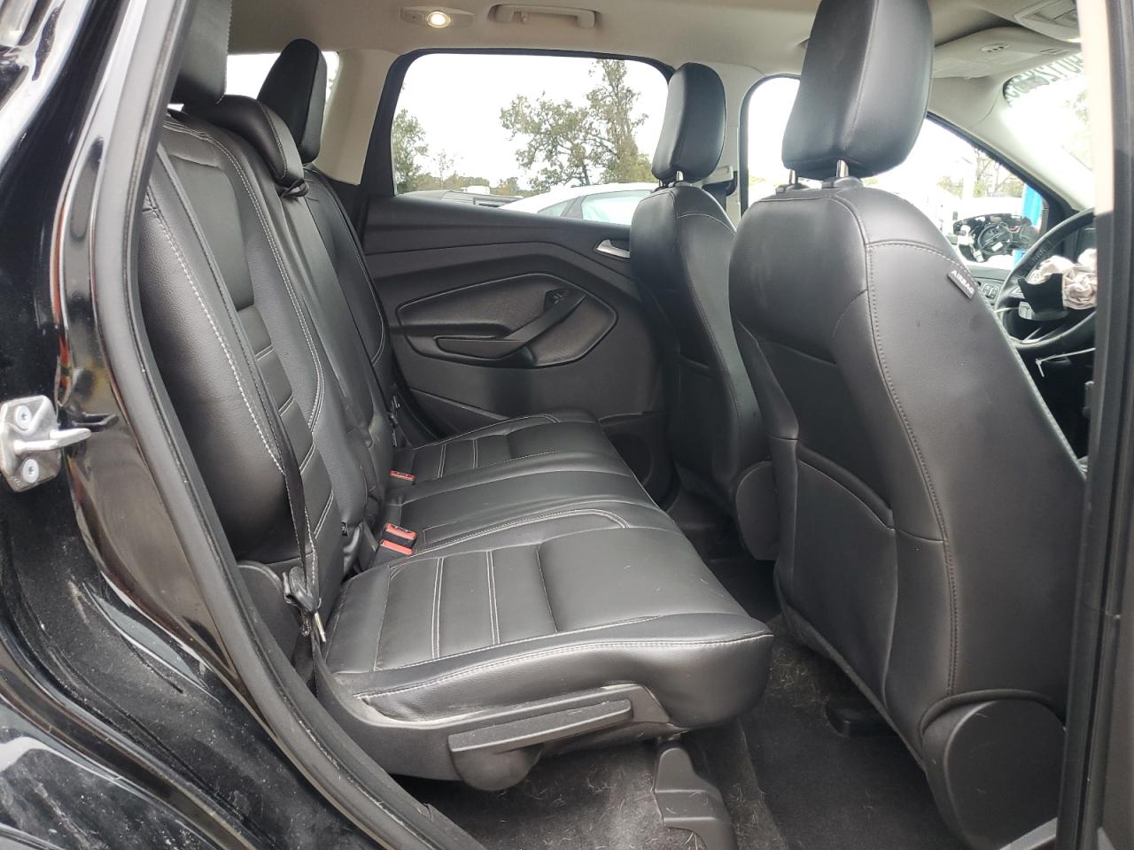 2018 Ford Escape Titanium VIN: 1FMCU0J98JUB12209 Lot: 90128185