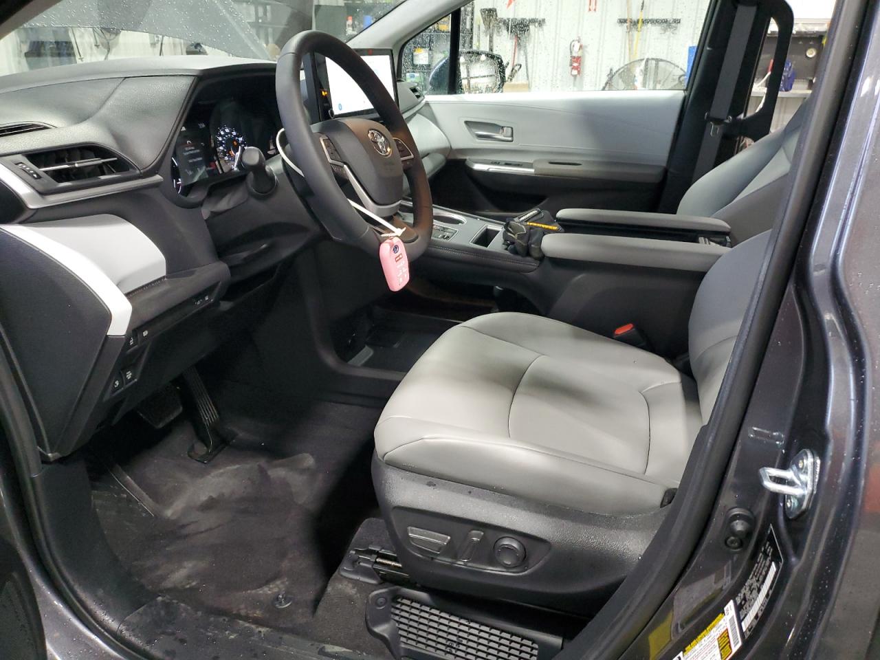 2025 Toyota Sienna Xle VIN: 5TDYRKEC5SS255914 Lot: 89887475