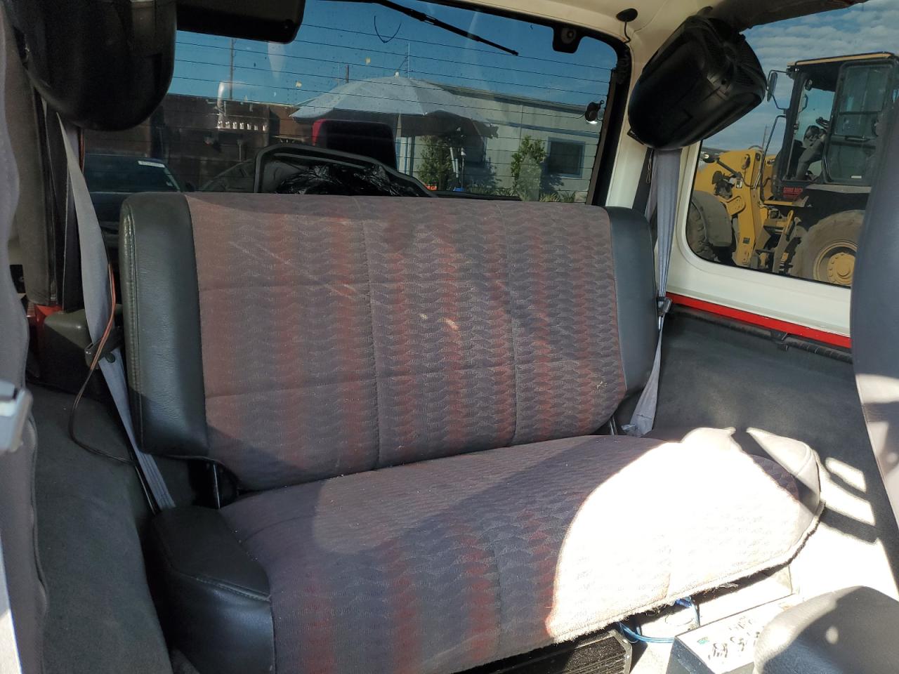 2000 Jeep Wrangler / Tj Sport VIN: 1J4FA49S9YP760265 Lot: 82322645