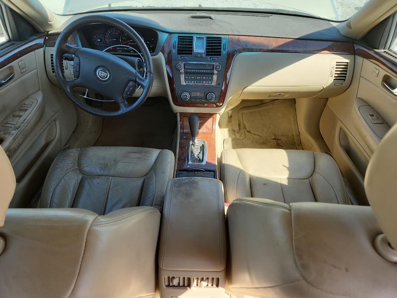 2007 Cadillac Dts VIN: 1G6KD57Y27U184689 Lot: 89463185