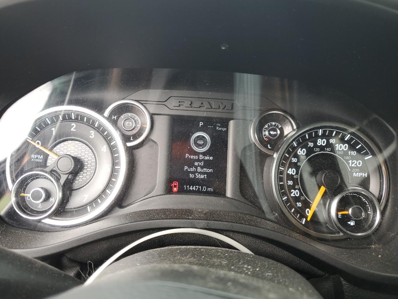 2019 Ram 1500 Big Horn/Lone Star VIN: 1C6SRFFT9KN621561 Lot: 82727155