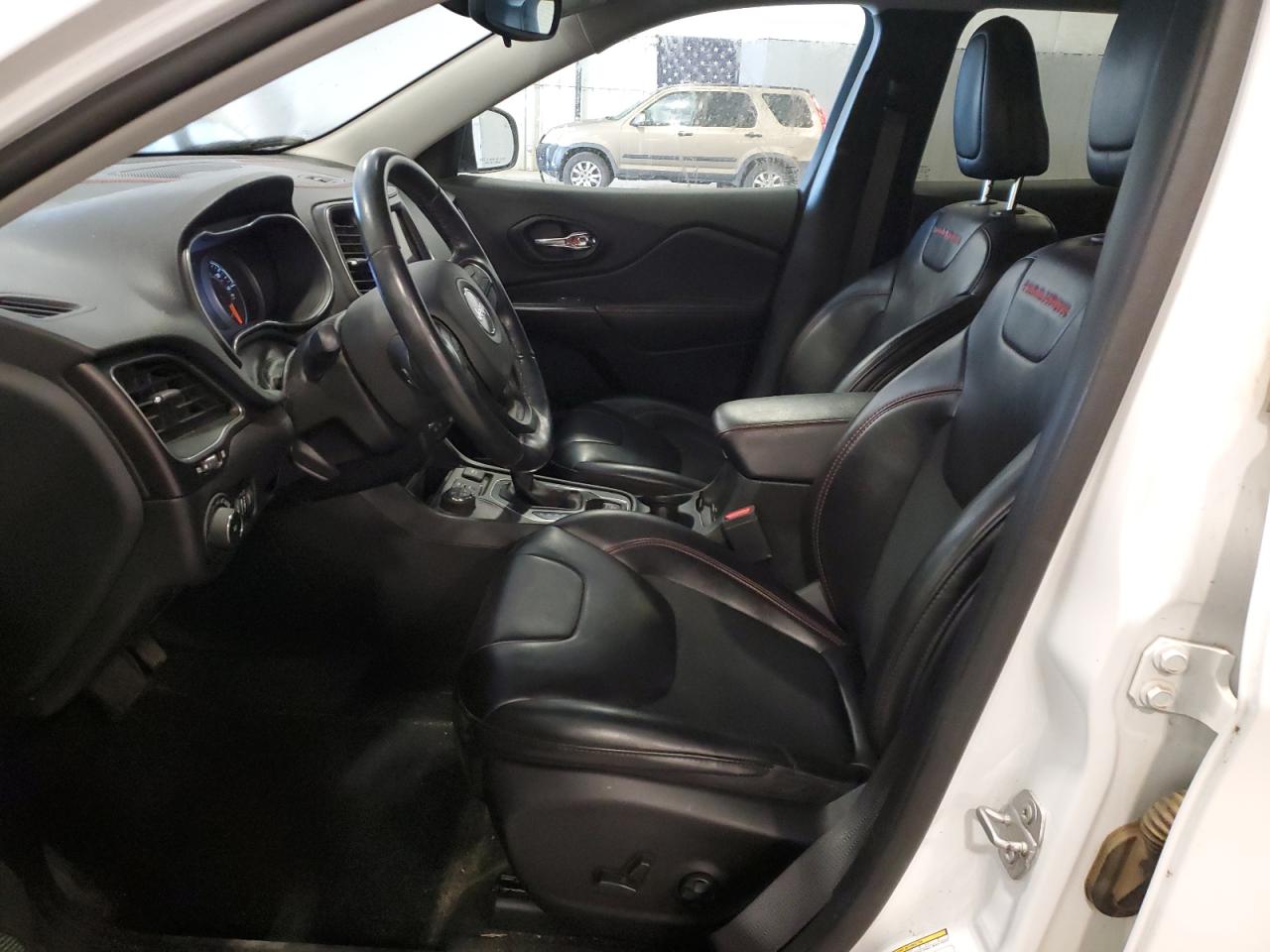 2020 Jeep Cherokee Trailhawk VIN: 1C4PJMBXXLD643417 Lot: 82496235