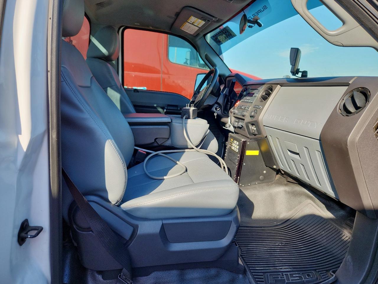 2015 Ford F550 Super Duty VIN: 1FDUF5GT9FED21829 Lot: 85859625