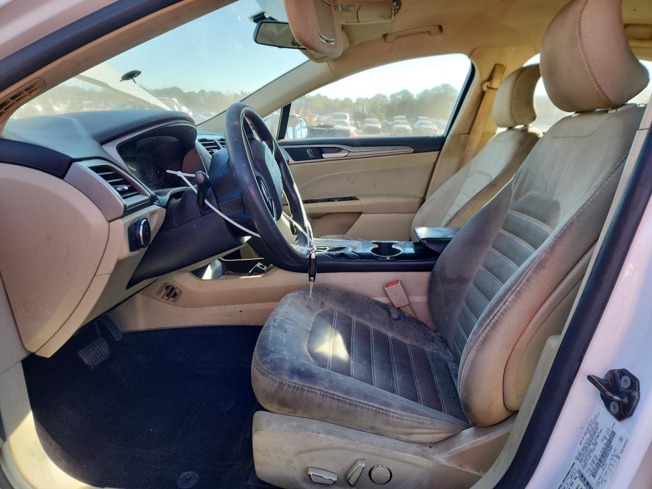 2015 Ford Fusion Se VIN: 3FA6P0H78FR258384 Lot: 87029055