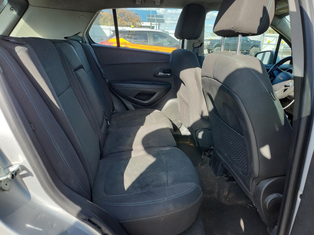 2015 Chevrolet Trax Ls VIN: KL7CJKSB4FB056621 Lot: 90106465