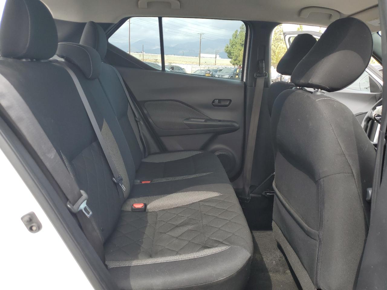 2019 Nissan Kicks S VIN: 3N1CP5CU9KL545692 Lot: 85717965