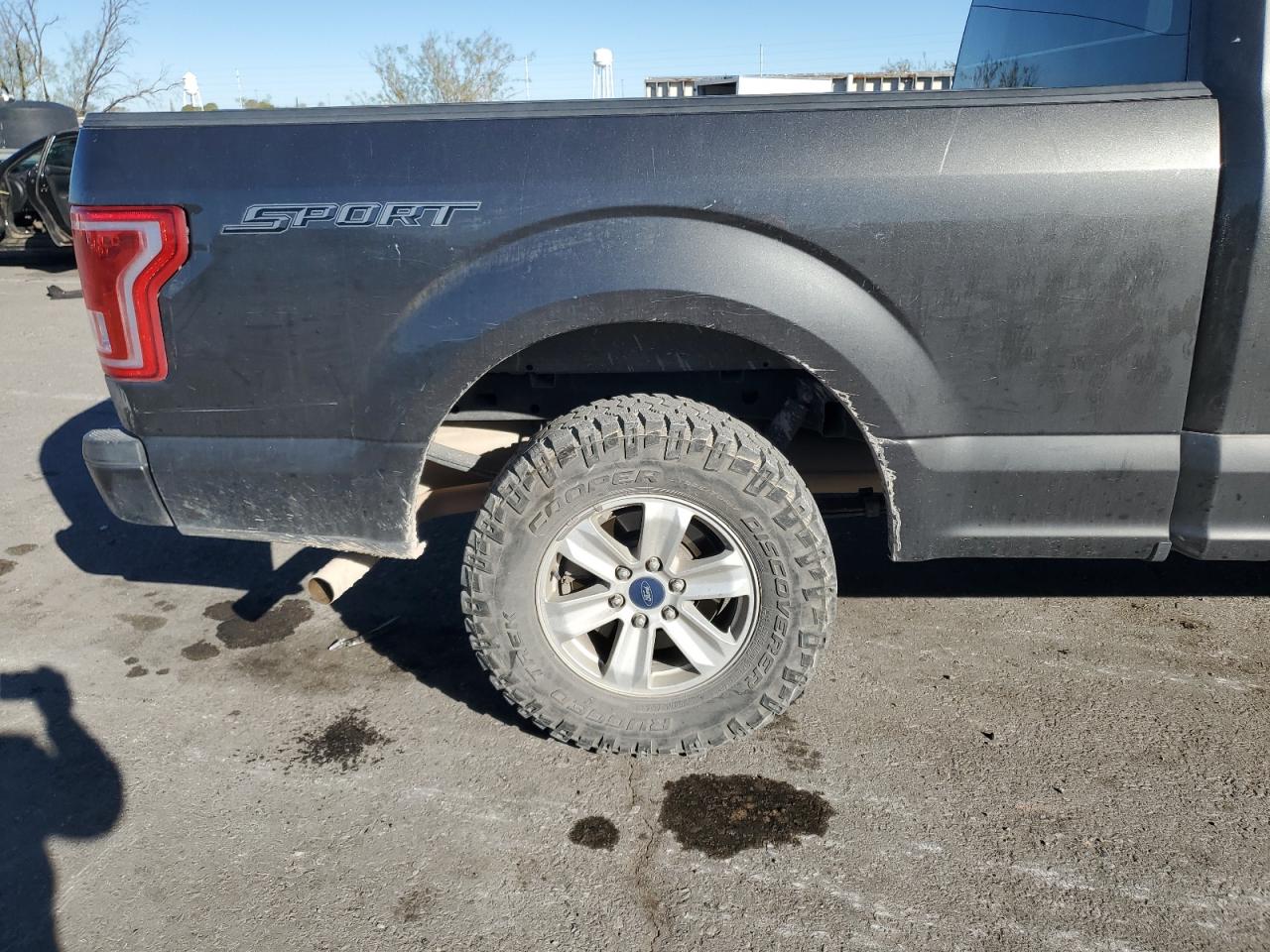 2017 Ford F150 VIN: 1FTMF1C88HKC33759 Lot: 87476585