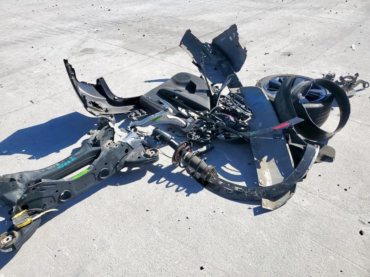 2022 Buick Envision Essence VIN: LRBFZNR48ND121702 Lot: 90302915