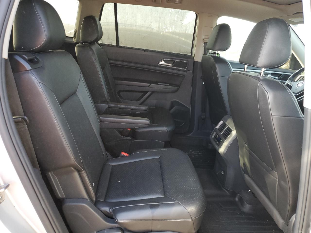 2018 Volkswagen Atlas Sel VIN: 1V2RR2CA8JC573711 Lot: 80900975