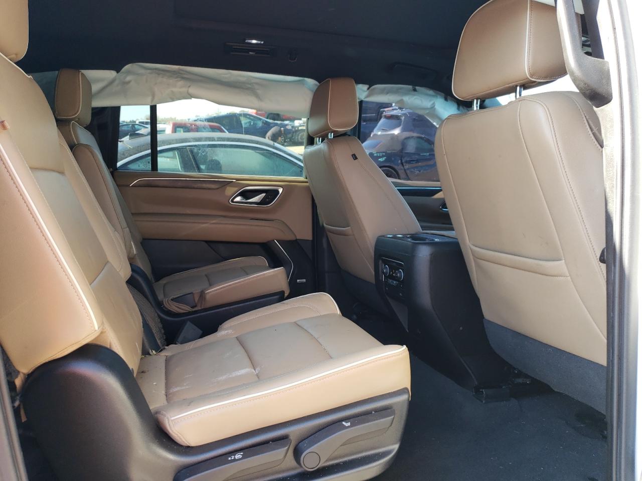 2021 Chevrolet Suburban K1500 Premier VIN: 1GNSKFKD2MR347523 Lot: 91031645