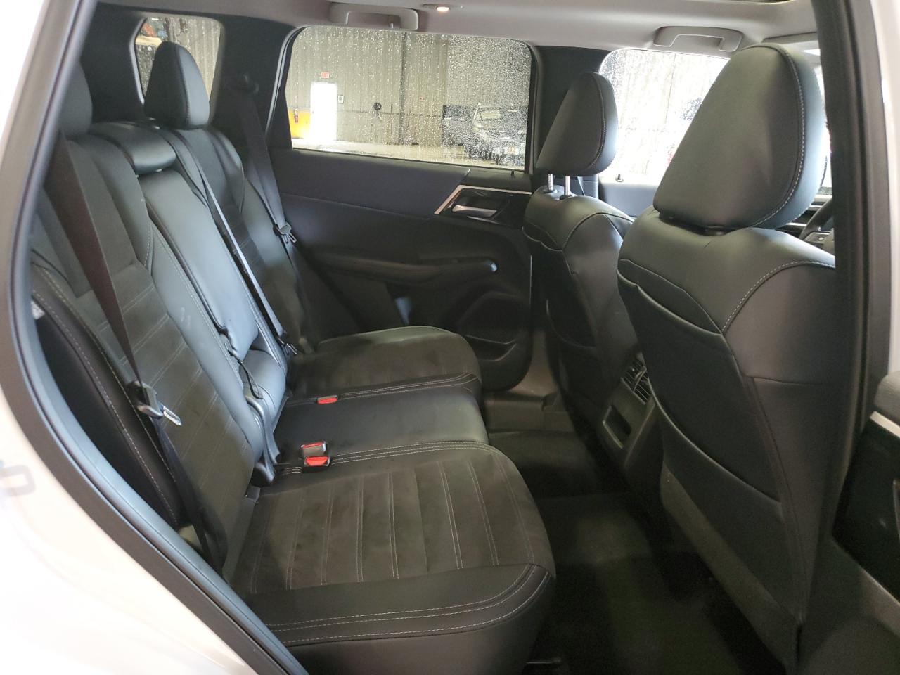 2024 Mitsubishi Outlander Se VIN: JA4J4VA87RZ075047 Lot: 86809185