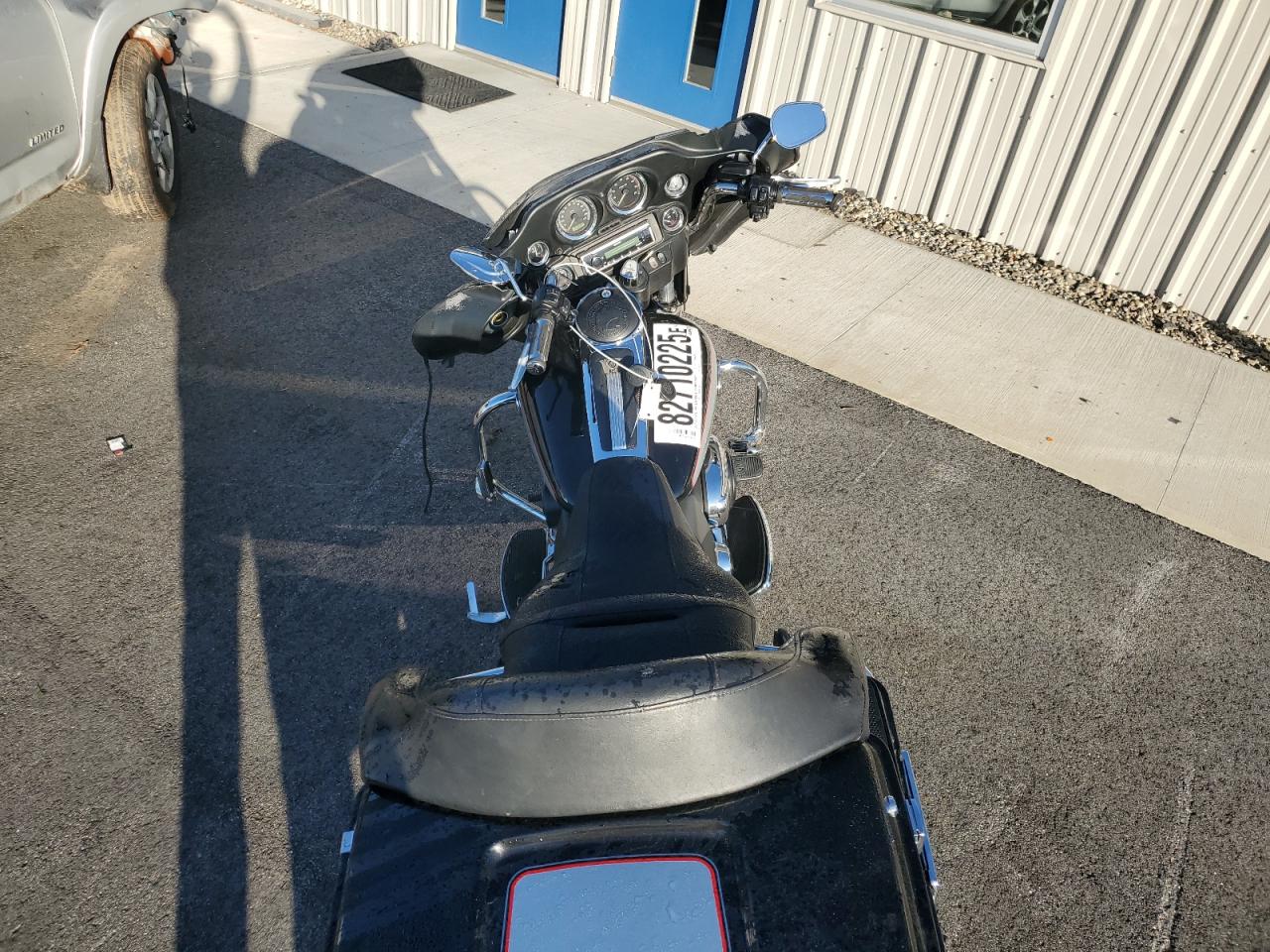 2010 Harley-Davidson Flhtcu VIN: 1HD1FC419AB661473 Lot: 82710225