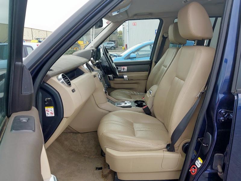 2015 LAND ROVER DISCOVERY SE TECH SDV6 AU 