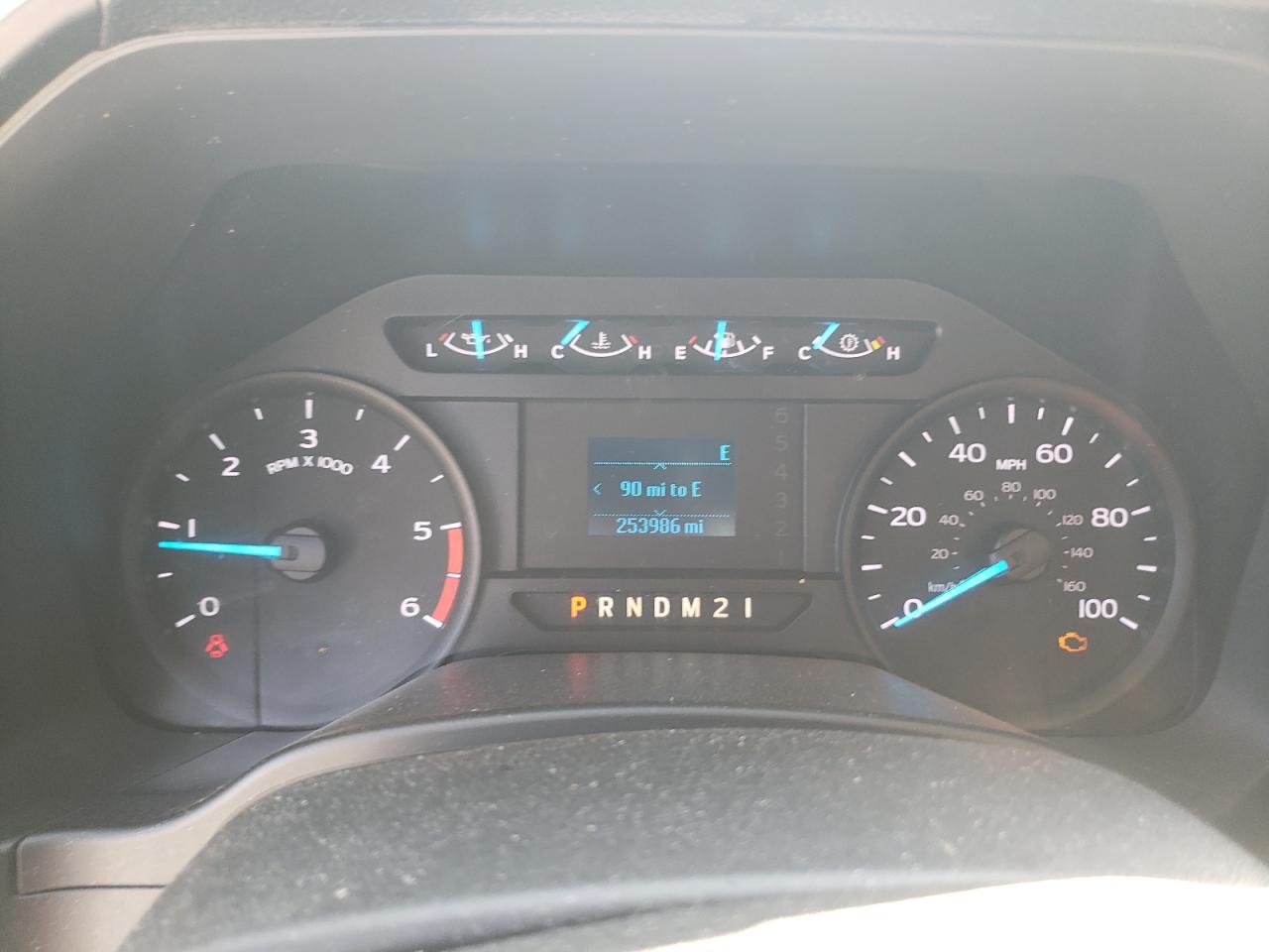 2017 Ford F550 Super Duty VIN: 1FDUF5GY0HEE35393 Lot: 85364645