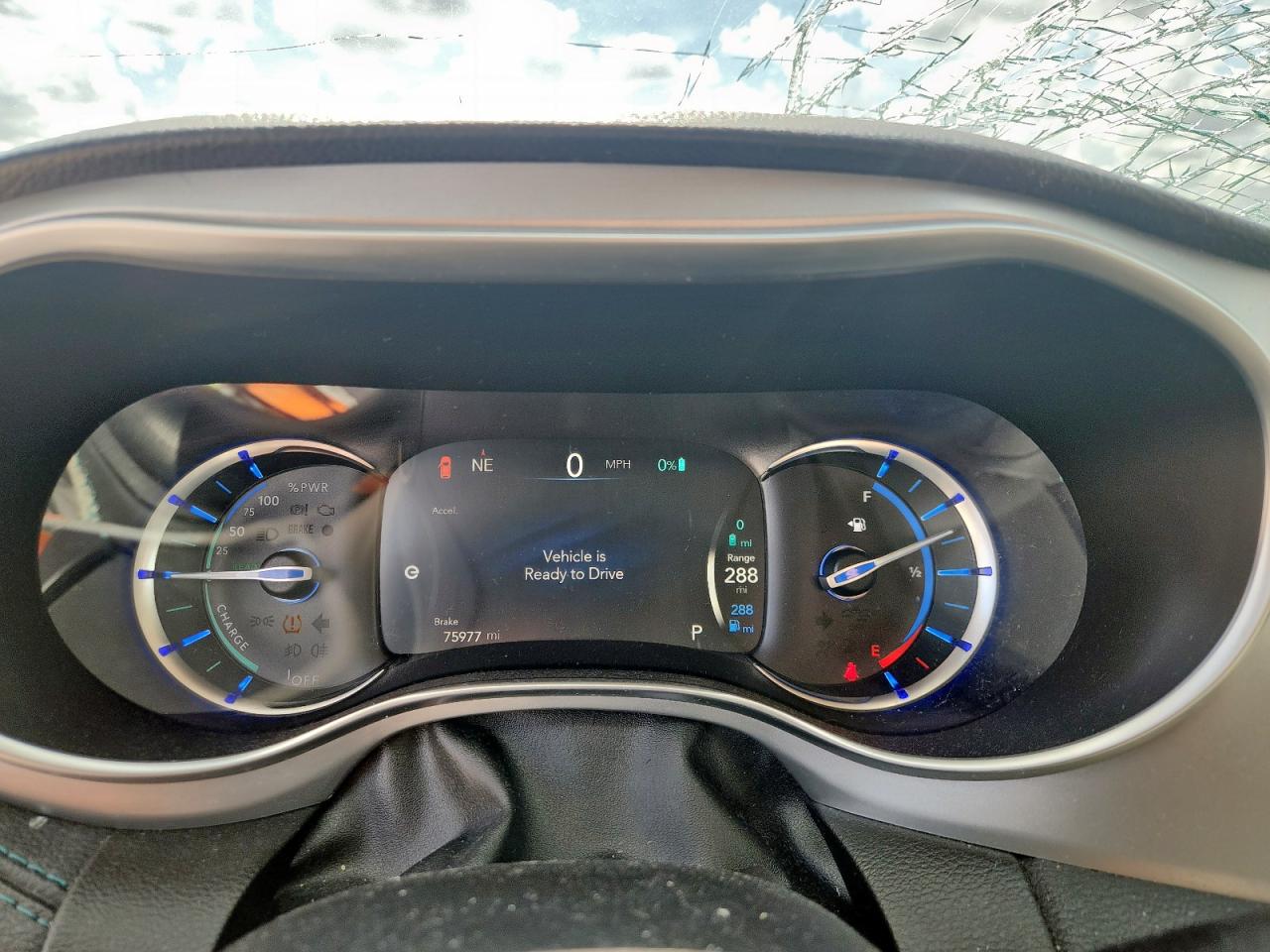 2018 Chrysler Pacifica Hybrid Limited VIN: 2C4RC1N76JR359130 Lot: 85514165