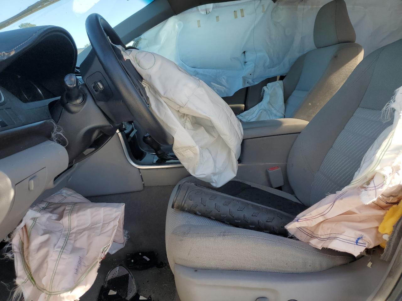 2016 Toyota Camry Le VIN: 4T1BF1FKXGU585271 Lot: 84659065