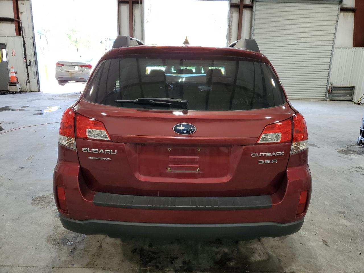 2011 Subaru Outback 3.6R Limited VIN: 4S4BRDKC6B2392739 Lot: 86494605