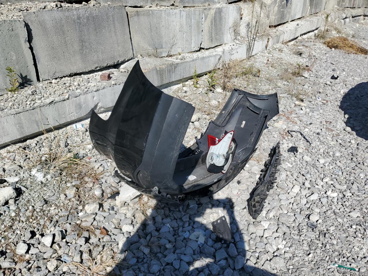 2018 Ford Focus Se VIN: 1FADP3F24JL203194 Lot: 84191985