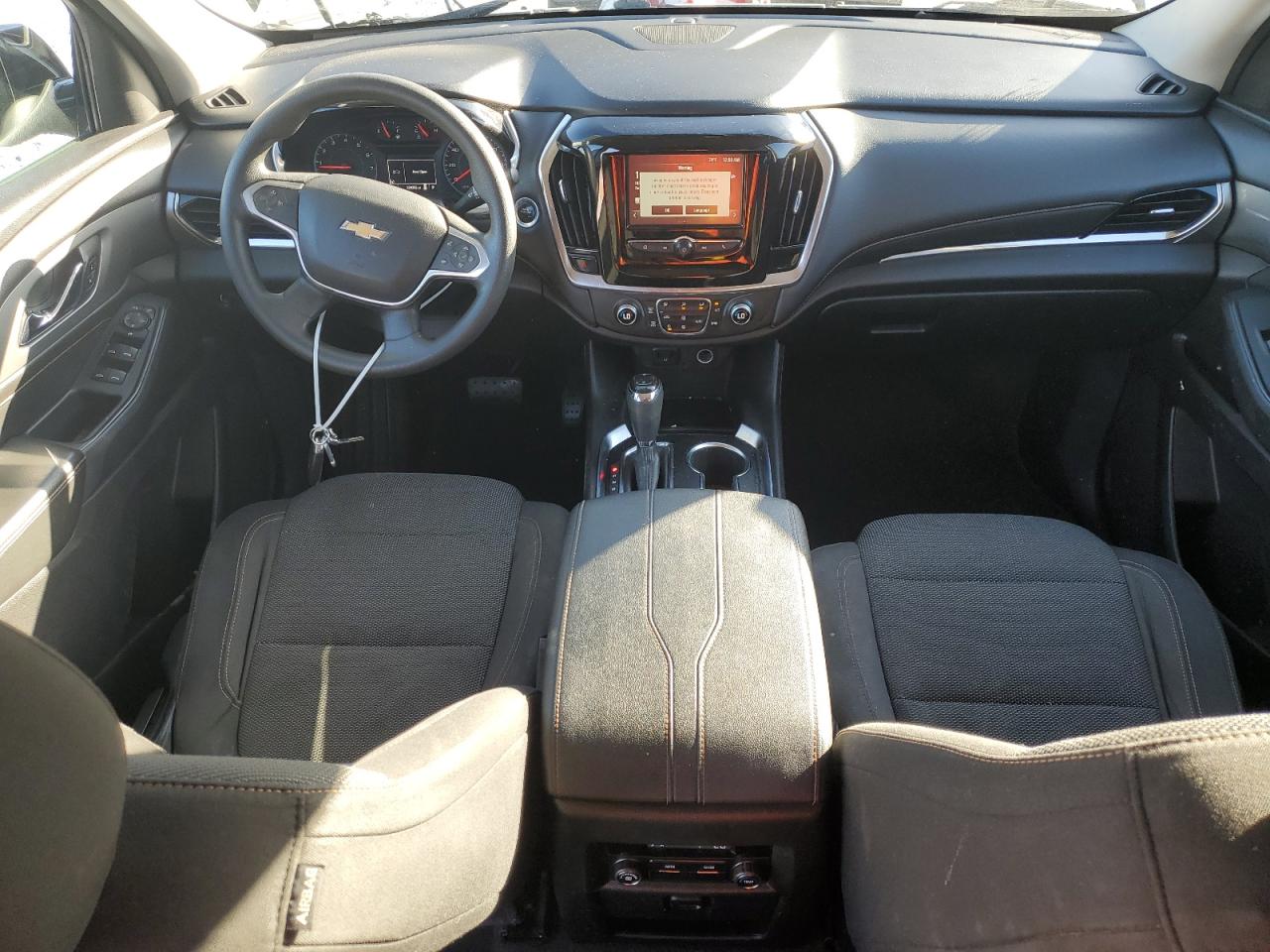 2018 Chevrolet Traverse Ls VIN: 1GNEVFKWXJJ106728 Lot: 82219125