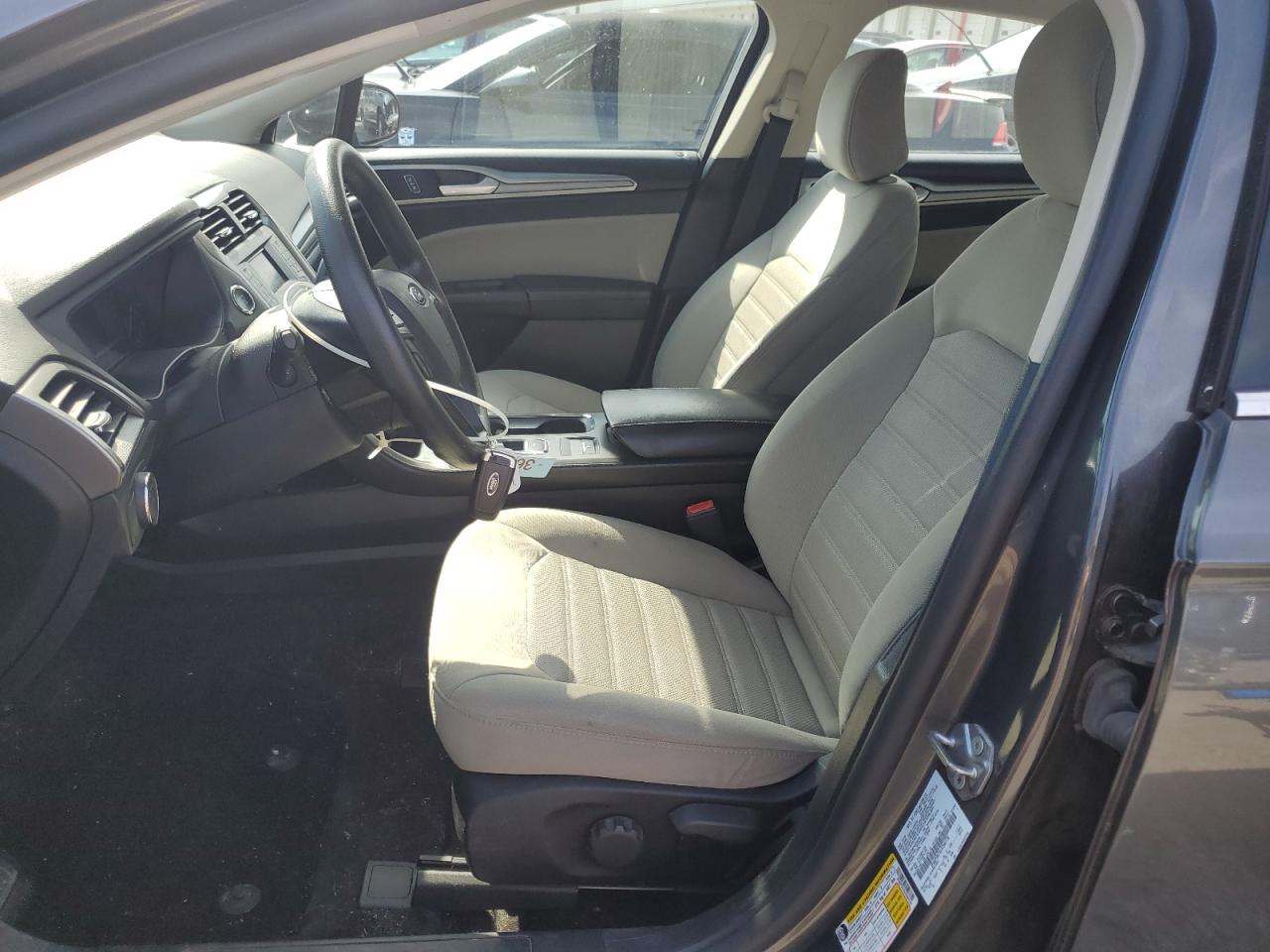 2020 Ford Fusion S VIN: 3FA6P0G76LR266738 Lot: 84891735