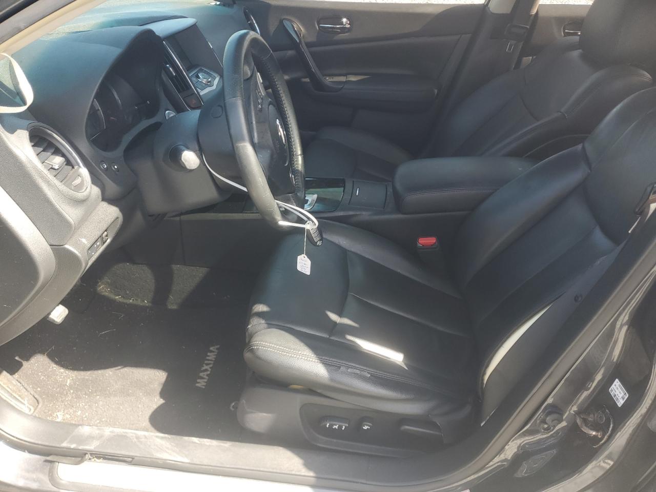 2010 Nissan Maxima S VIN: 1N4AA5AP2AC823125 Lot: 84902685