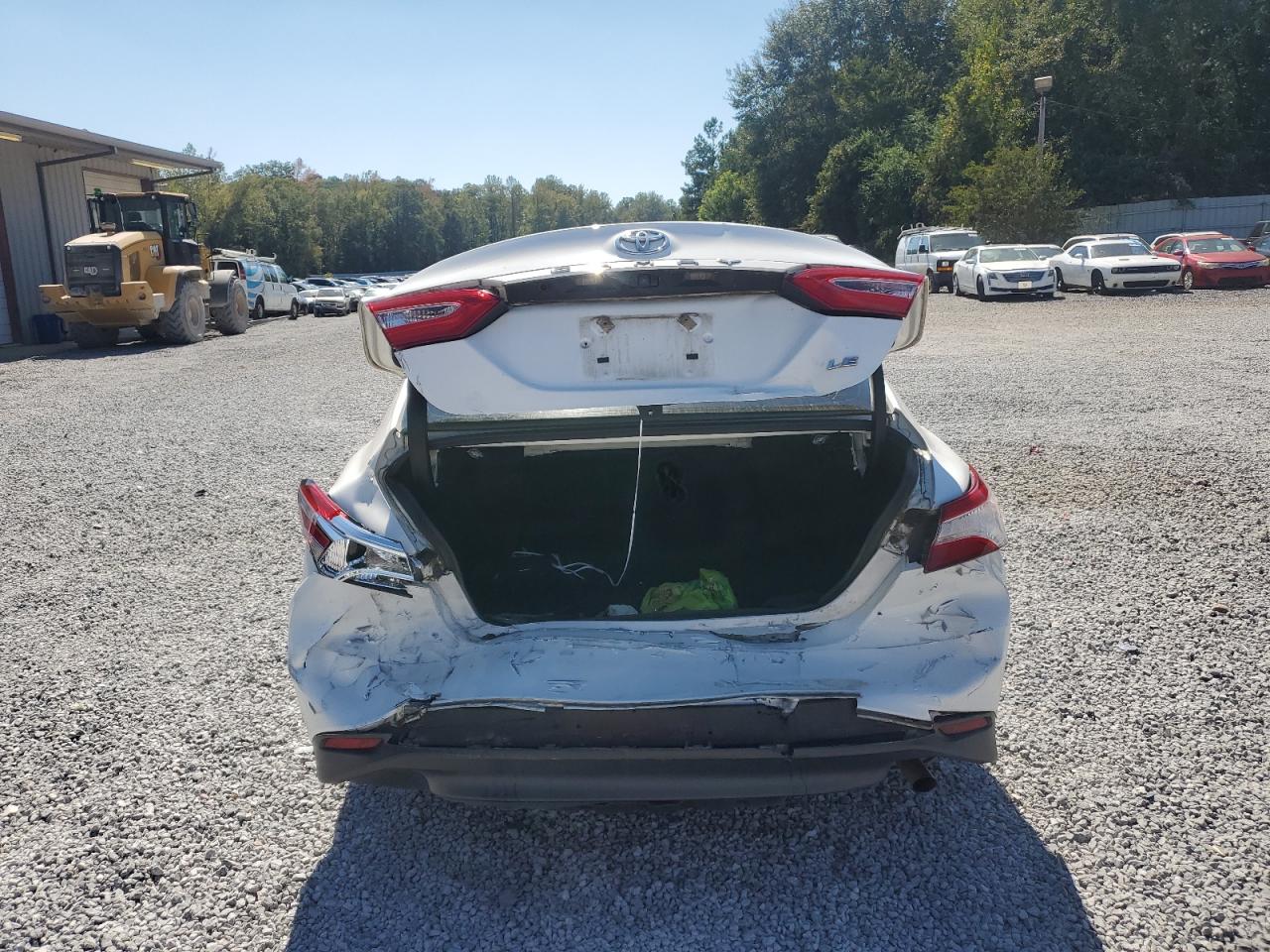 2020 Toyota Camry Le VIN: 4T1C11AK3LU358623 Lot: 81419055