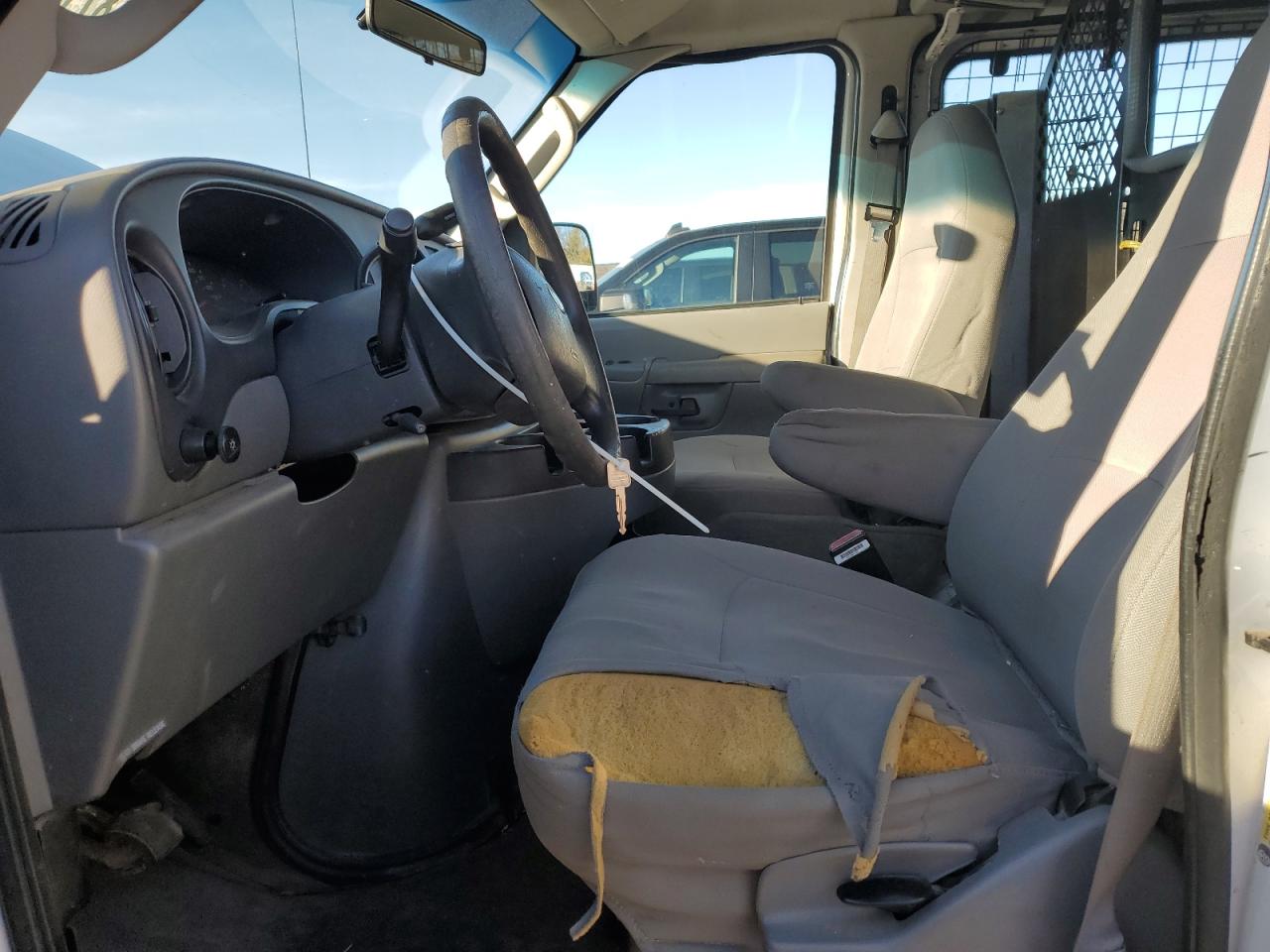 2006 Ford E350 Delivery Truck VIN: 1FTSE34L56HB16420 Lot: 87109195