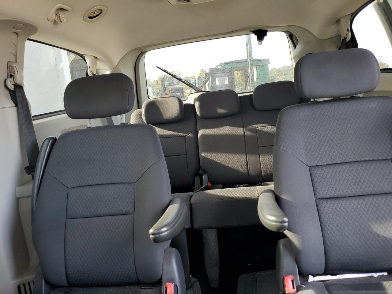 2010 Dodge Grand Caravan Sxt VIN: 2D4RN5D19AR317214 Lot: 84875345