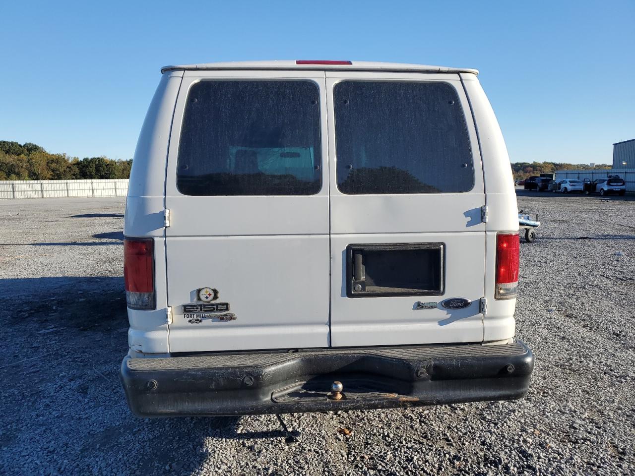 2011 Ford E150 Delivery Van VIN: 1FTNE1EW8BDA84543 Lot: 87282315