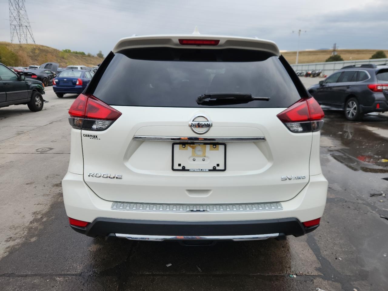 2018 Nissan Rogue S VIN: JN8AT2MV6JW307799 Lot: 86122205