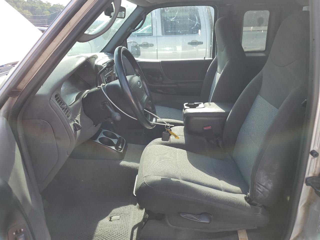 2003 Ford Ranger Super Cab VIN: 1FTZR44V33PA86118 Lot: 84616015