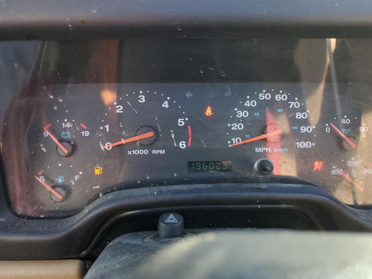 2015 Jeep Cherokee Latitude VIN: 1C4PJMCB5FW734039 Lot: 82339835