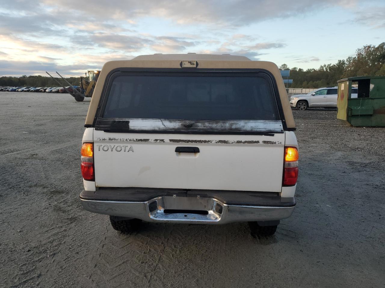 2004 Toyota Tacoma Xtracab VIN: 5TEWM72N14Z368726 Lot: 86518755