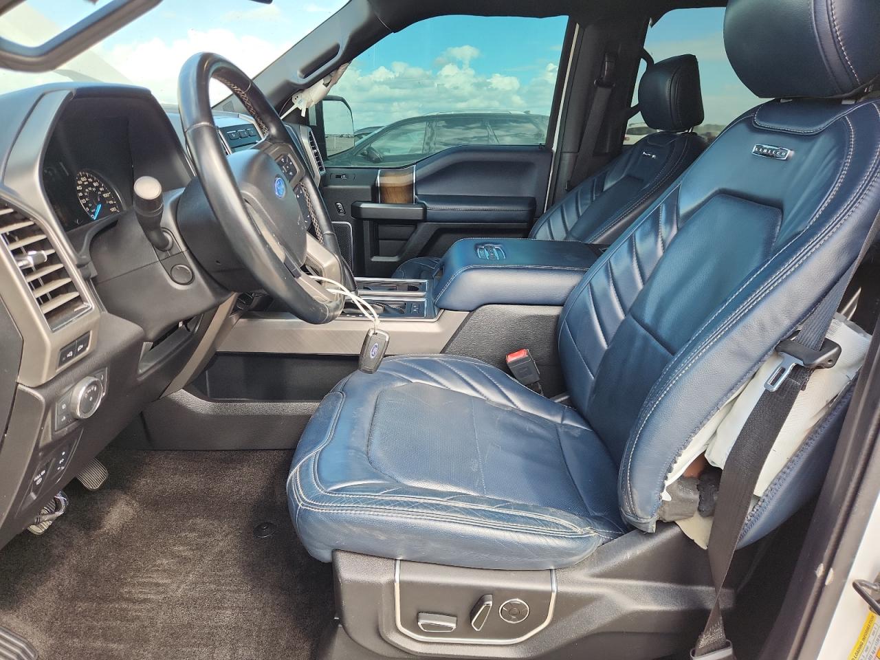 2018 Ford F150 Supercrew VIN: 1FTEW1EGXJFC53812 Lot: 82573455